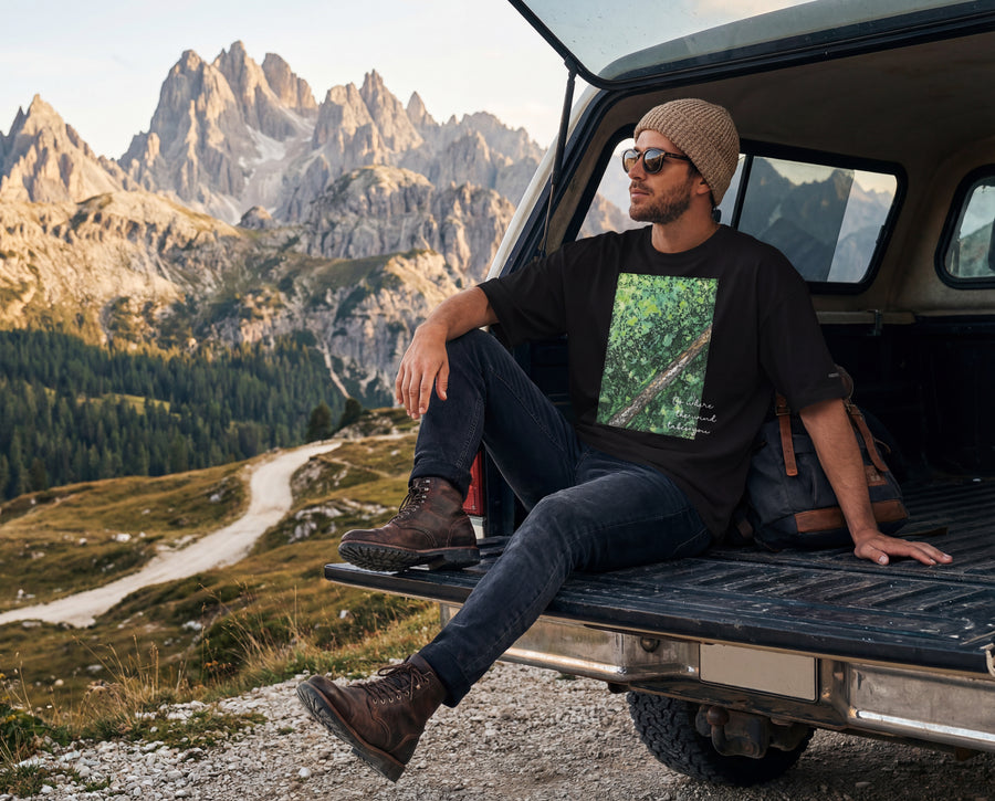 モデル身長:182cm 着用サイズ:L アウトドアやストリートスタイルにも合わせやすいデザインです。