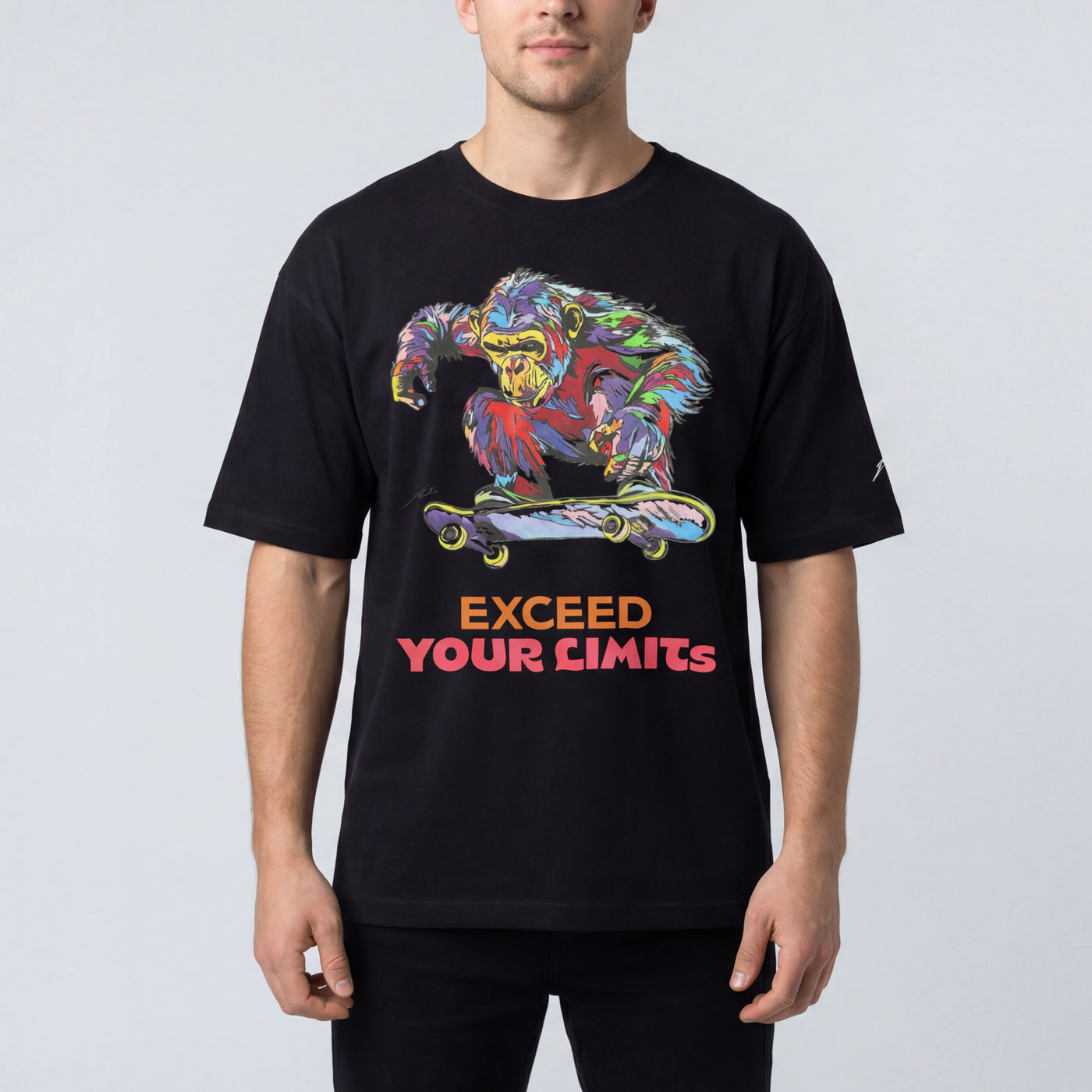 Animal × Sports – Gorilla × Skateboard オーバーサイズTシャツ