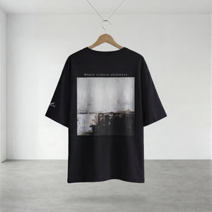 SHORE アートバックプリント オーバーサイズTシャツ