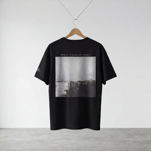 SHORE アートバックプリント オーバーサイズTシャツ