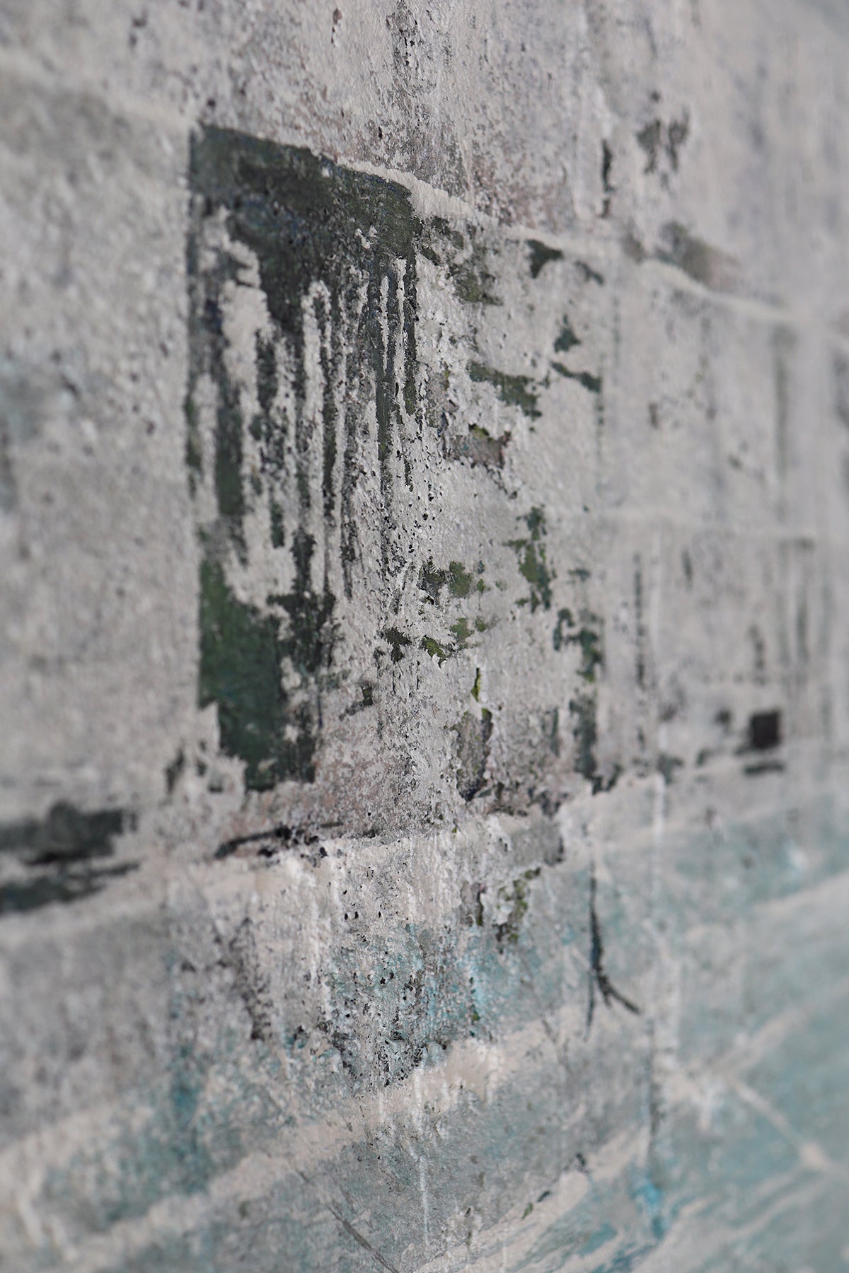 WALL