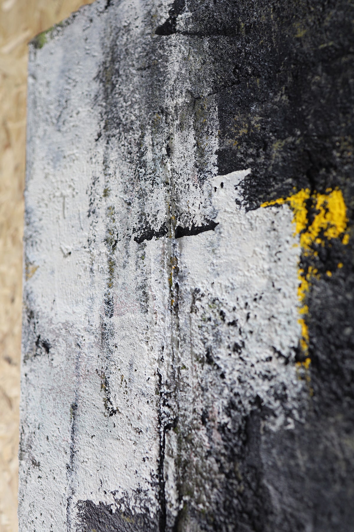 WALL