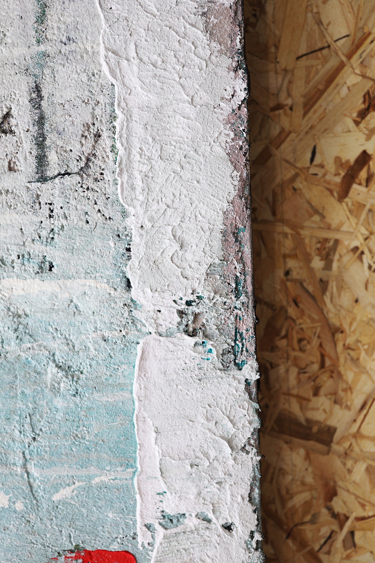 WALL